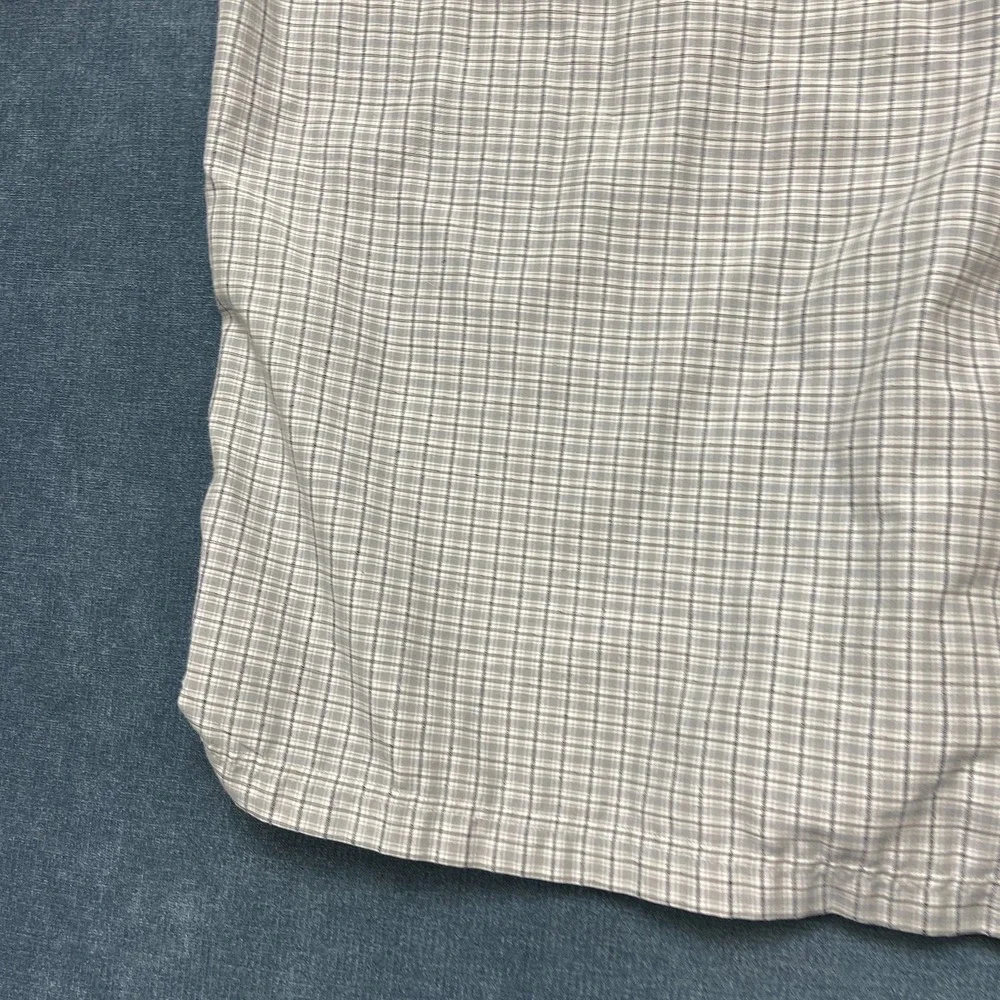 The North Face Shirt Mens Large Gray Check Mesh Lined Travel Outdoor Button Up